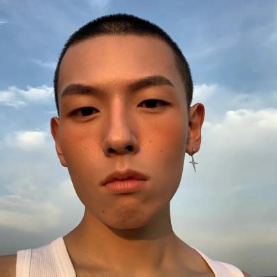 未满十八请离开网站2